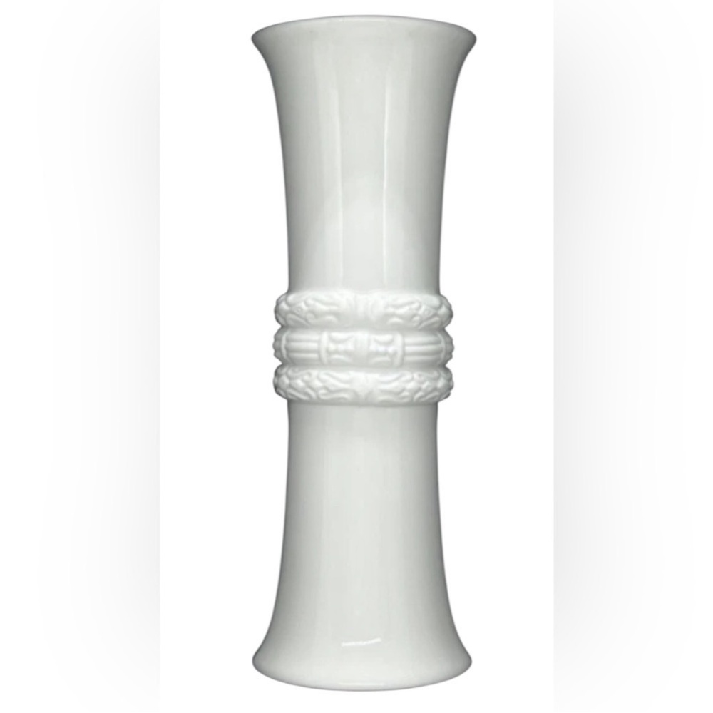 Katy Briscoe Home White Bone China Vase NEW